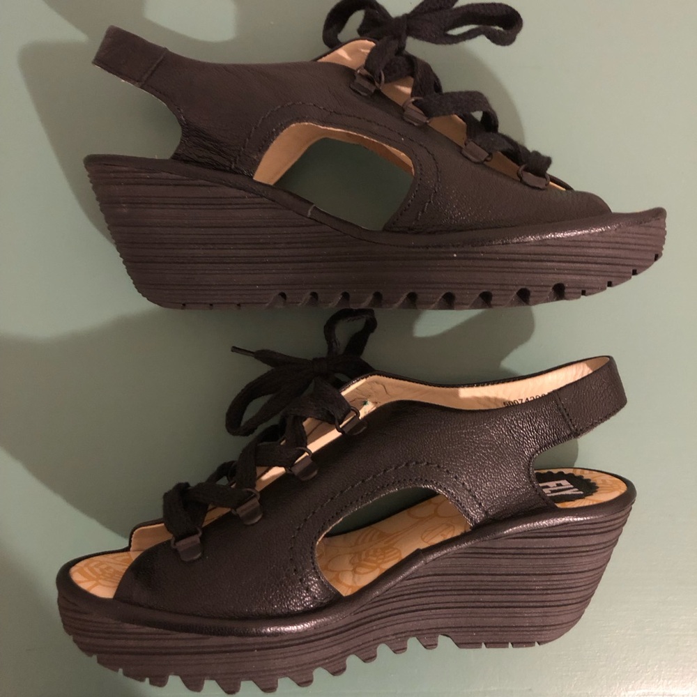 Fly London Ylfa Black Leather Lace Up Wedge Shoes Sandals EU Size 38 US 7.5-8